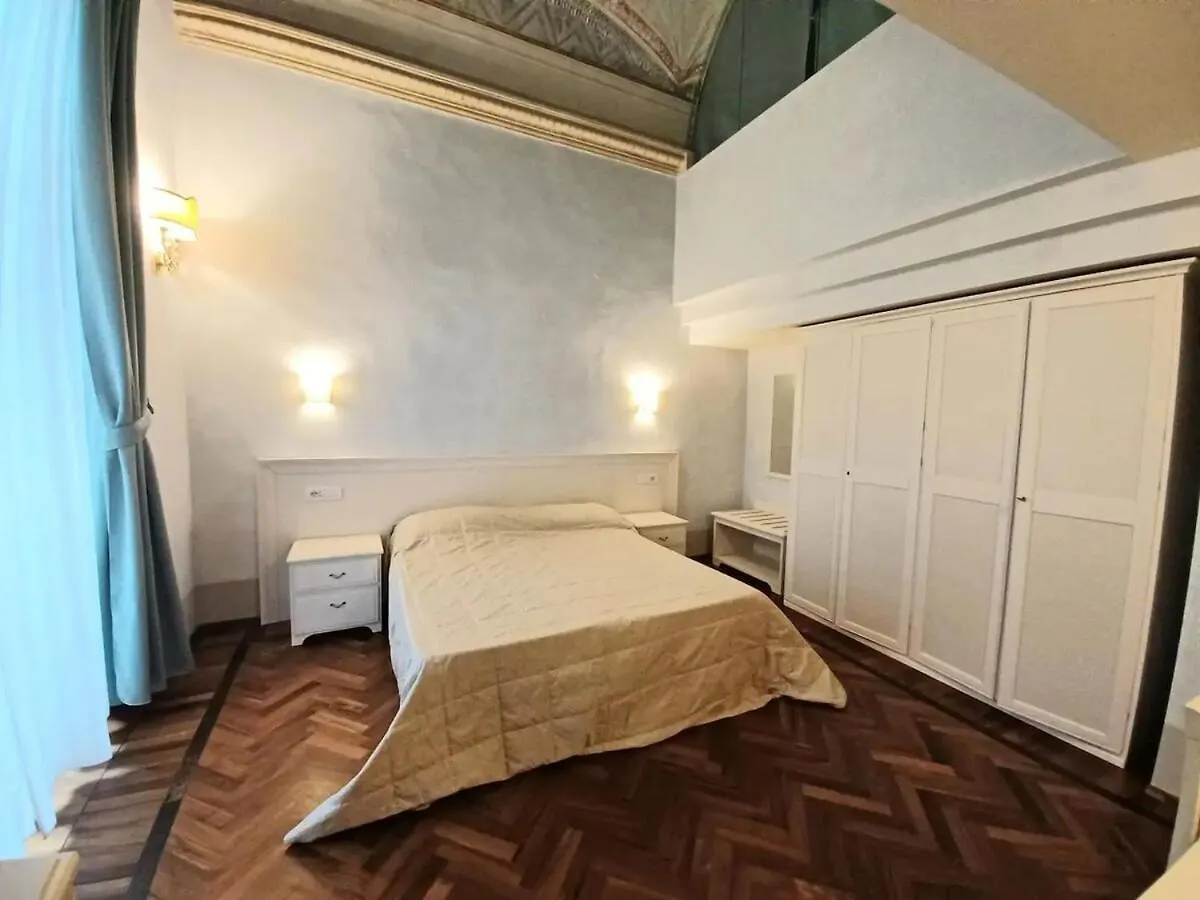 Apartment Albizi Tiziano Apt 109 Florence